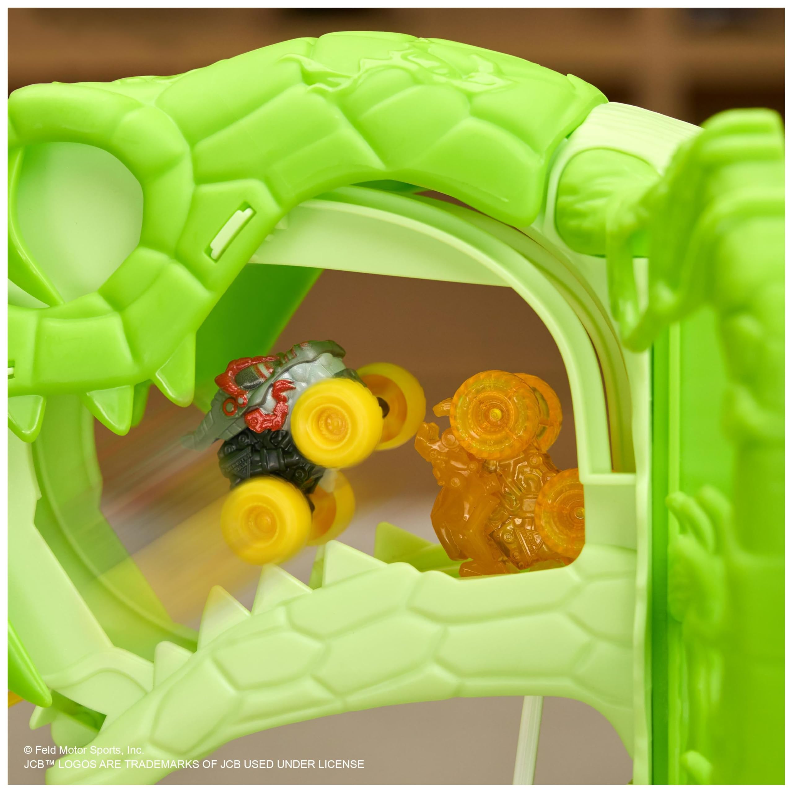 Monster Jam Mini Jams, Cobra's Crazy Escape 71,1 cm Motorised